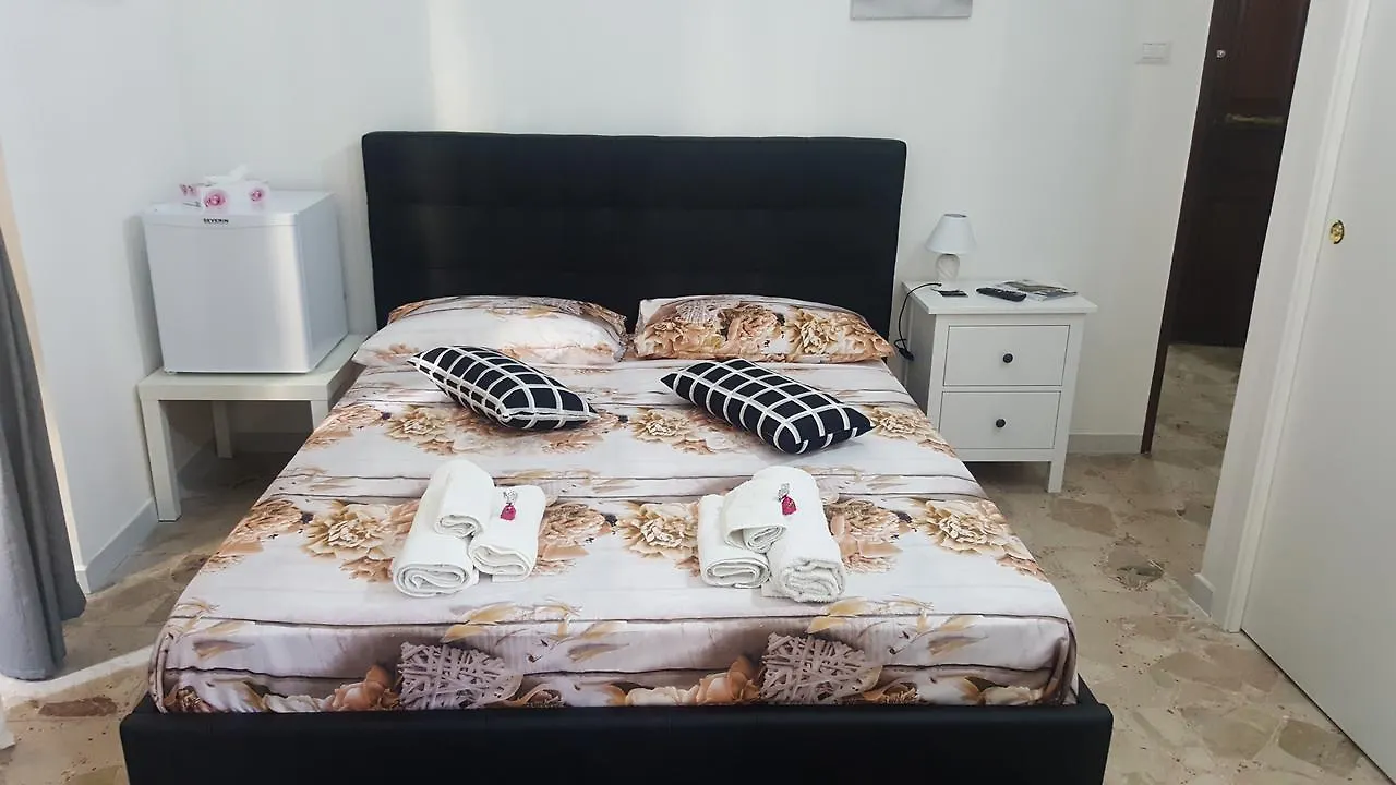 Exclusive House Center Apartment Catania 0*,
